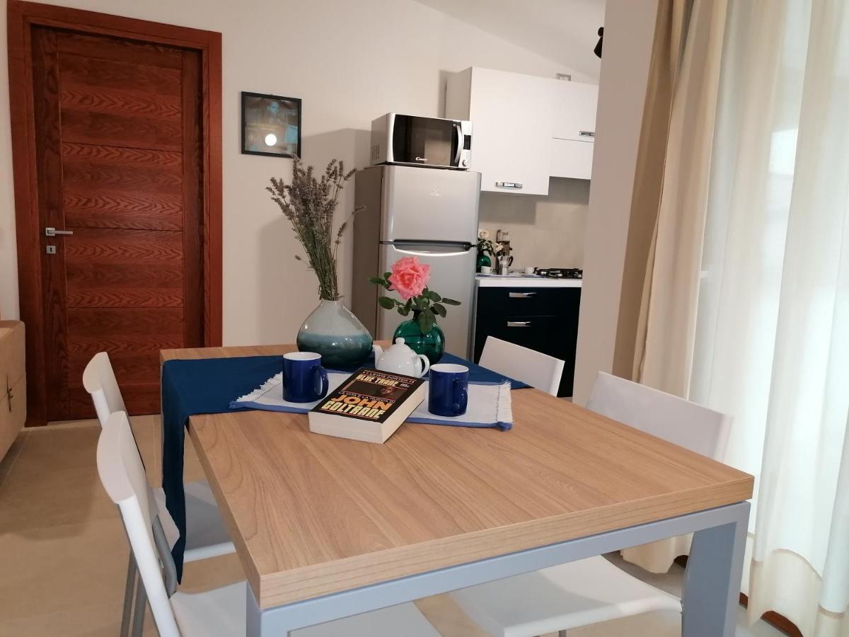 Blue Trane Appartement Cala Gonone Buitenkant foto