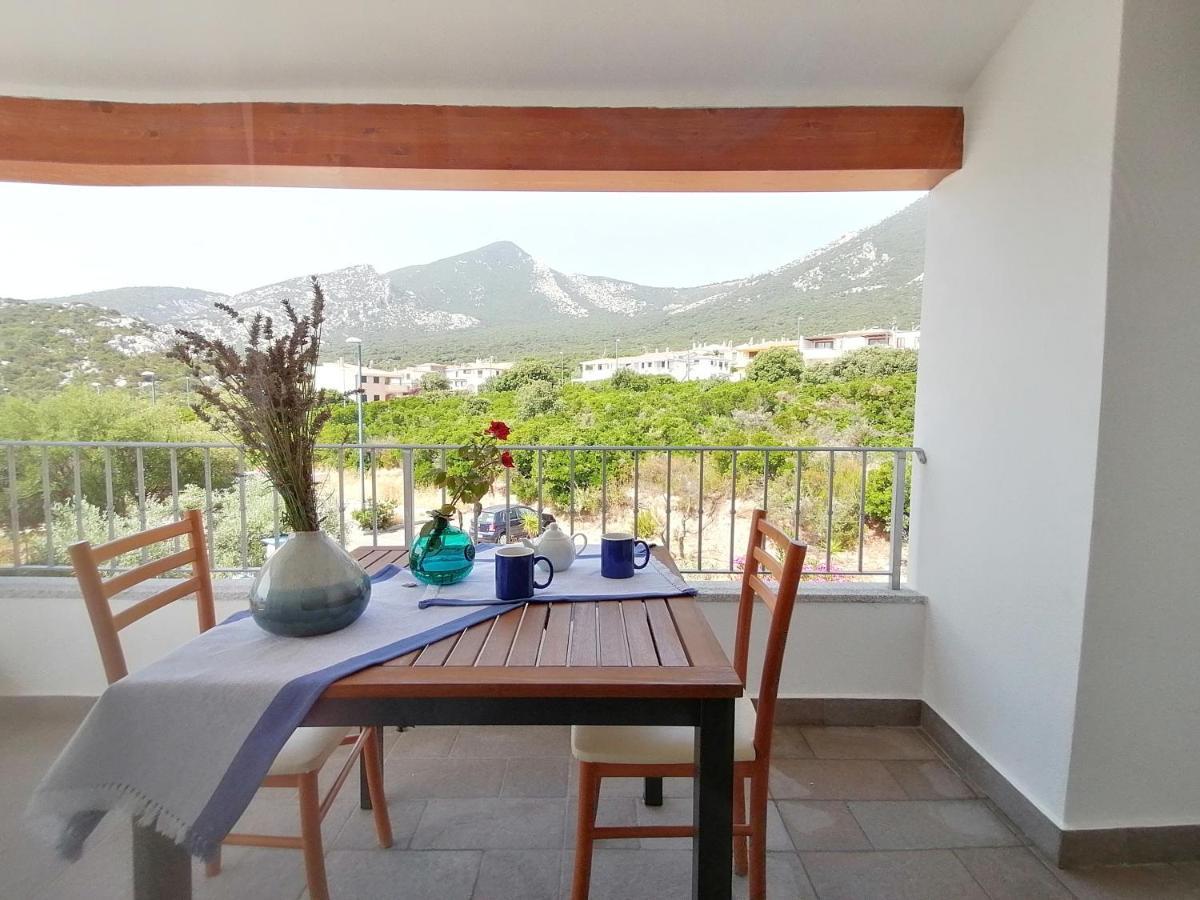 Blue Trane Appartement Cala Gonone Buitenkant foto