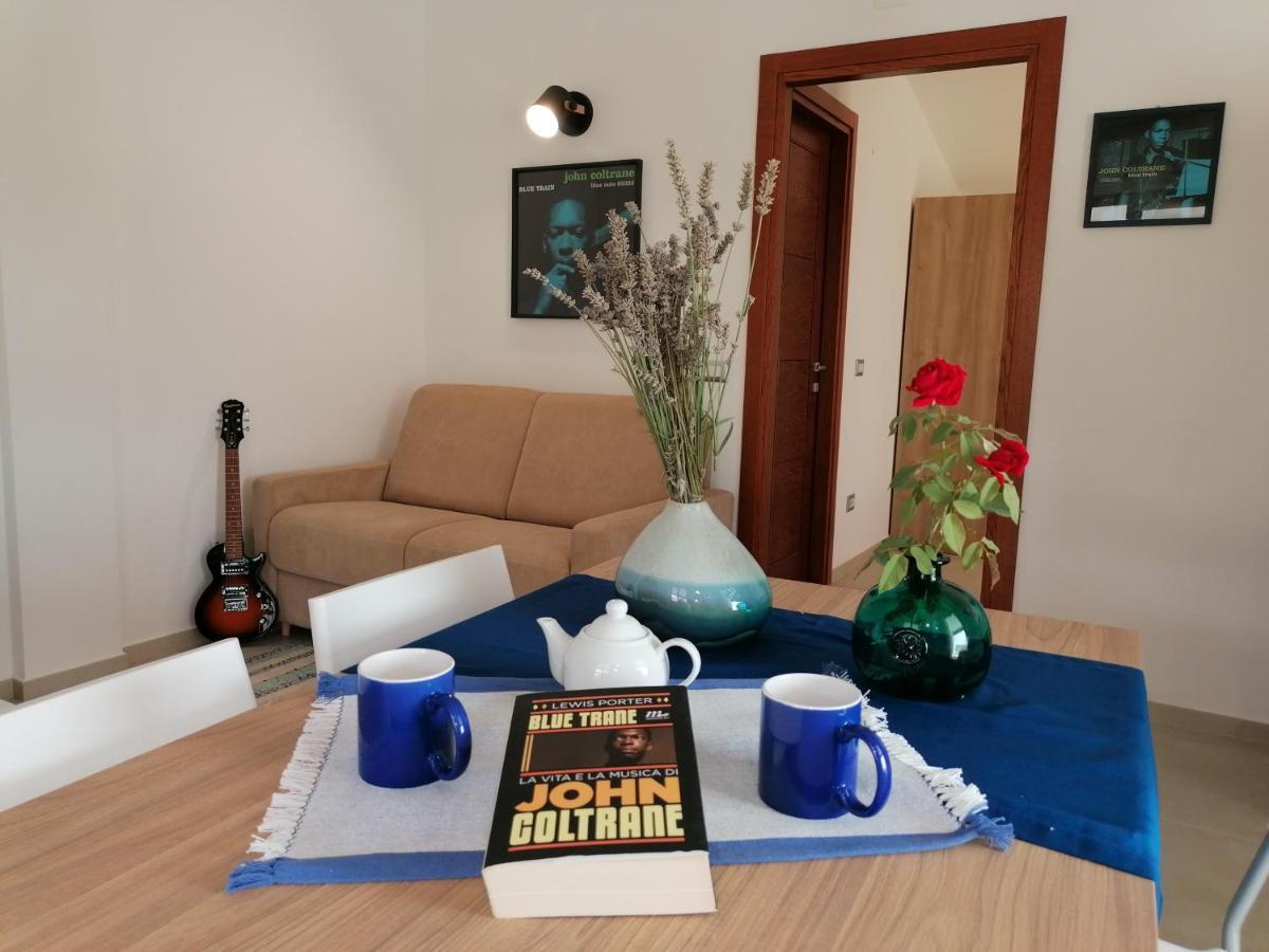 Blue Trane Appartement Cala Gonone Buitenkant foto